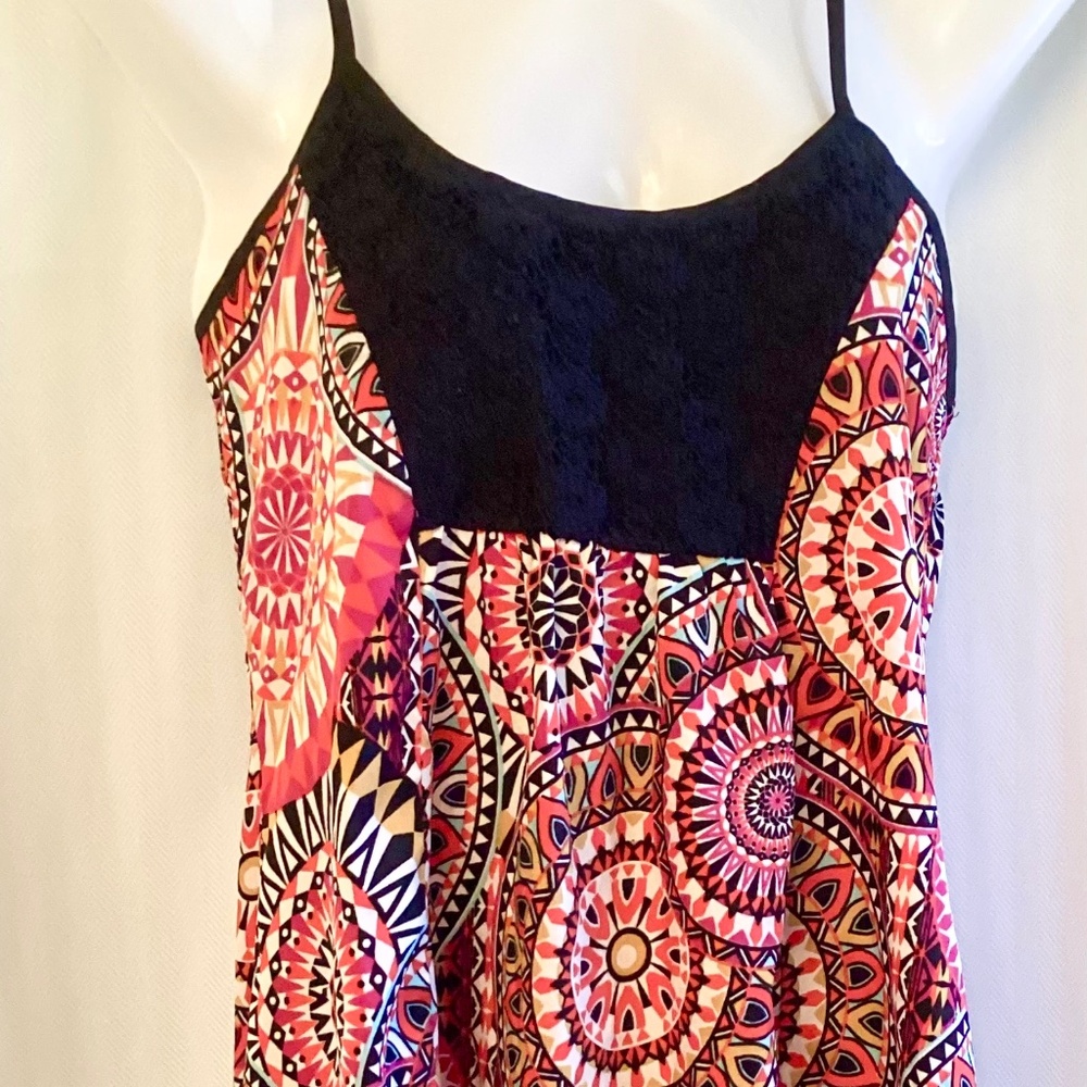 ZOE & ROSE!  Adorable mini dress / tunic!  Lace detail…  Size XL